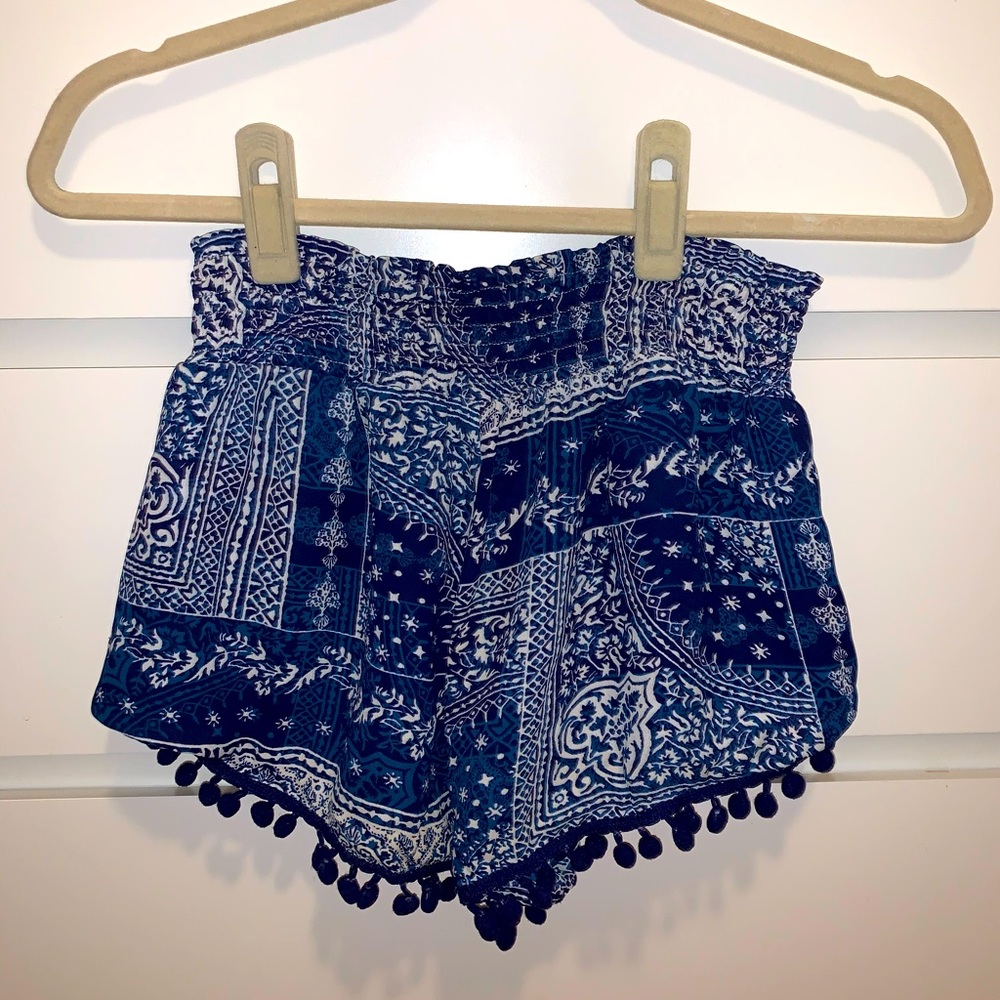 Blue flowy shorts!